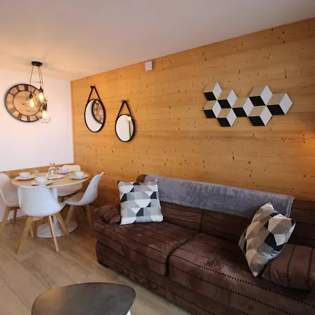 Avoriaz: Renove 4 Pers, Proche Pistes, Wifi, Casier A Skis - Fr-1-633-32 Apartamento